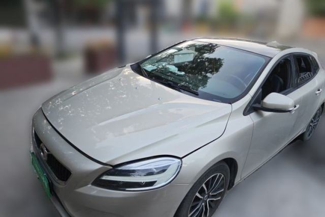 Volvo V40 2017 T3 Zhiyi Edition usado