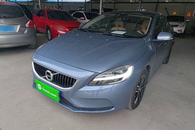 Used Volvo V40 2018 T3 Zhiyi Edition