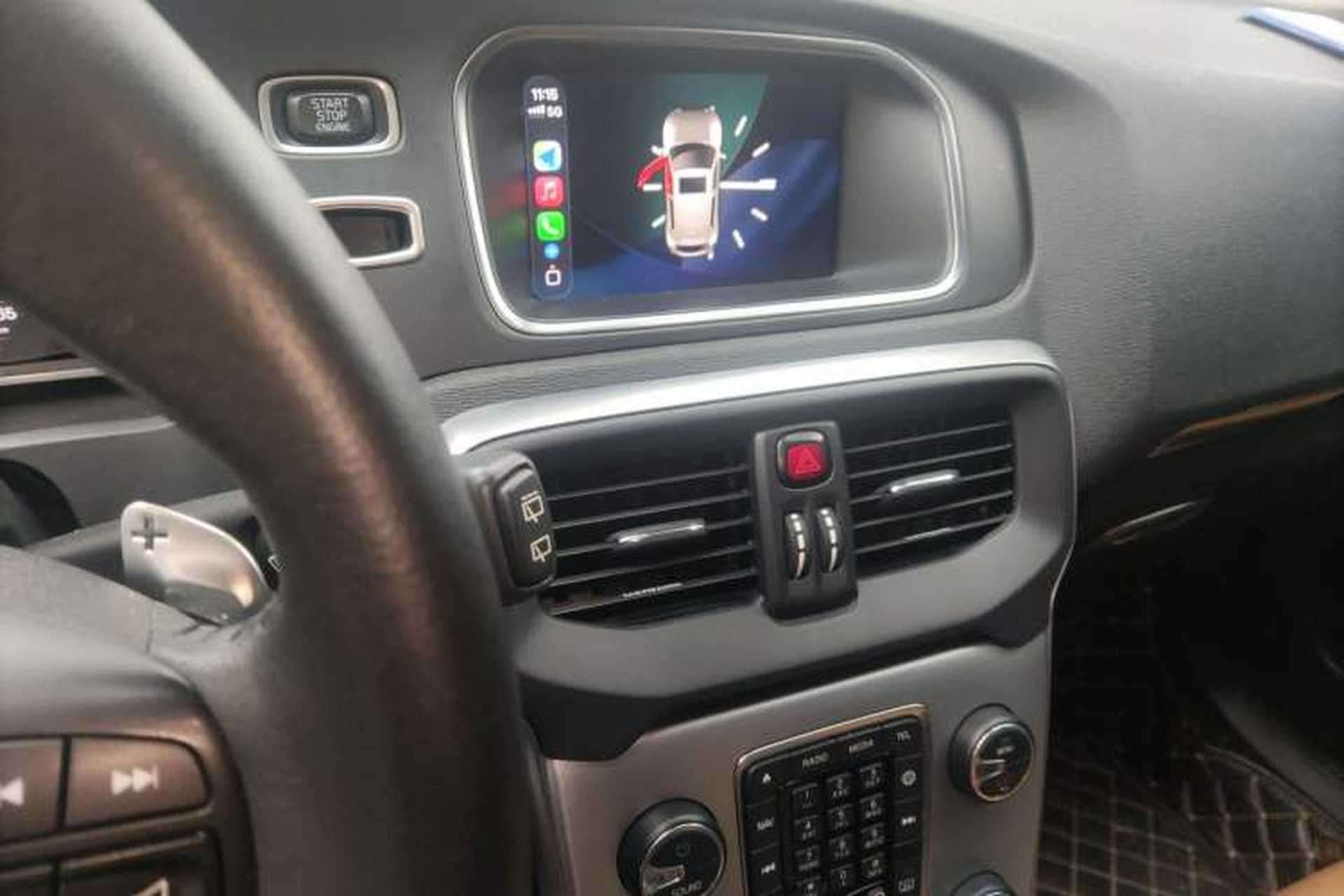 Used Volvo V40 2018 T3 Zhiya Edition Audio And AC Panel