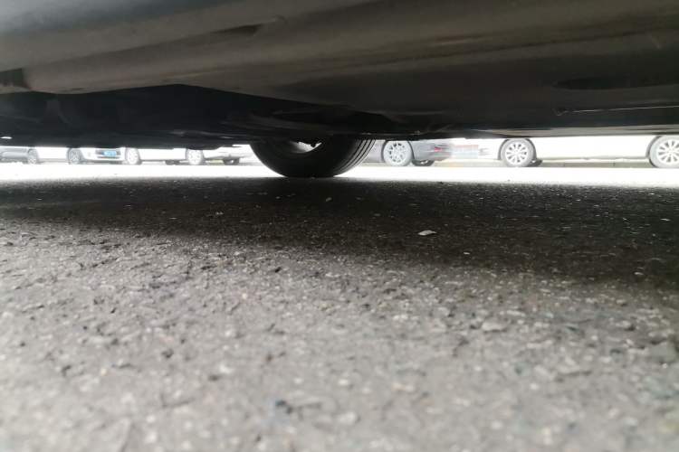 Used Volvo V40 2018 T3 Zhiyi Edition Chassis Front Left