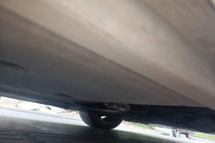 Used Volvo V40 2018 T3 Zhiya Edition Chassis Front Right