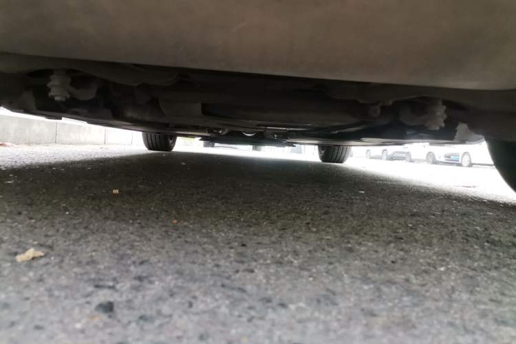 Used Volvo V40 2018 T3 Zhiyi Edition Chassis Rear