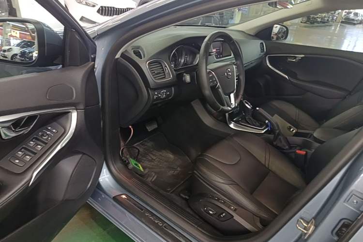 Used Volvo V40 2018 T3 Zhiyi Edition Driver Seat