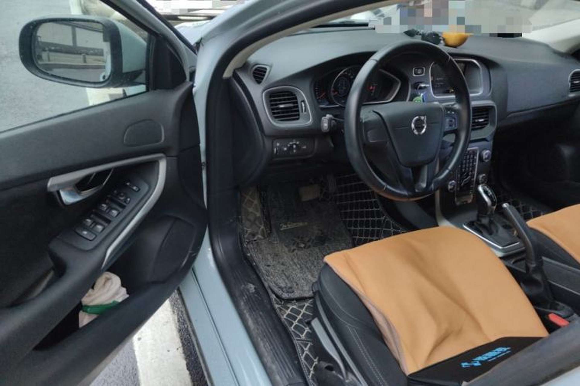 Used Volvo V40 2018 T3 Smart Edition Driver Seat