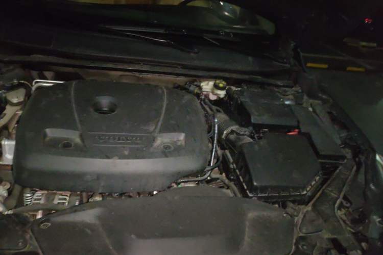 Used Volvo V40 2018 T3 Zhiya Edition Engine Bay Left