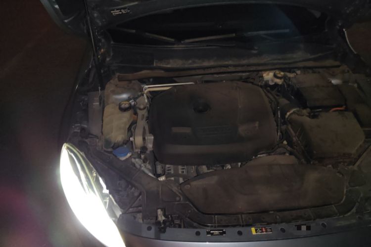 Used Volvo V40 2018 T3 Zhiyi Edition Engine Bay Right