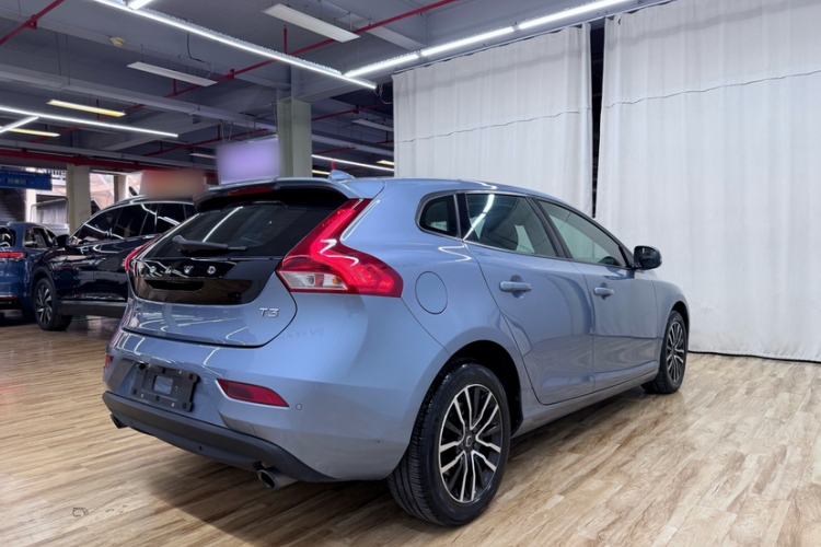 Used Volvo V40 2018 T3 Zhiyi Edition Exterior 1