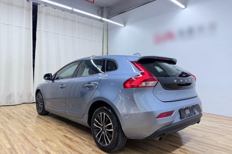 Used Volvo V40 2018 T3 Zhiyi Edition Exterior 3