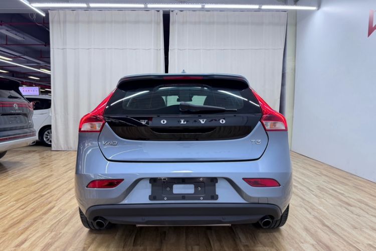 Used Volvo V40 2018 T3 Zhiyi Edition Exterior 5