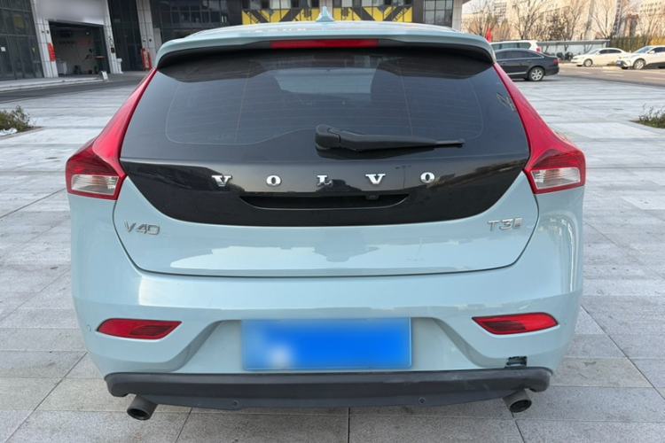 Used Volvo V40 2018 T3 Zhiya Edition Exterior 6
