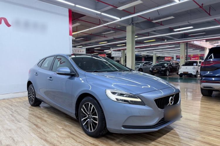 Used Volvo V40 2018 T3 Zhiyi Edition Exterior 6