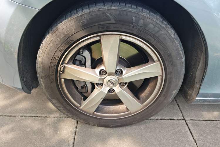Used Volvo V40 2018 T3 Smart Edition Exterior 7