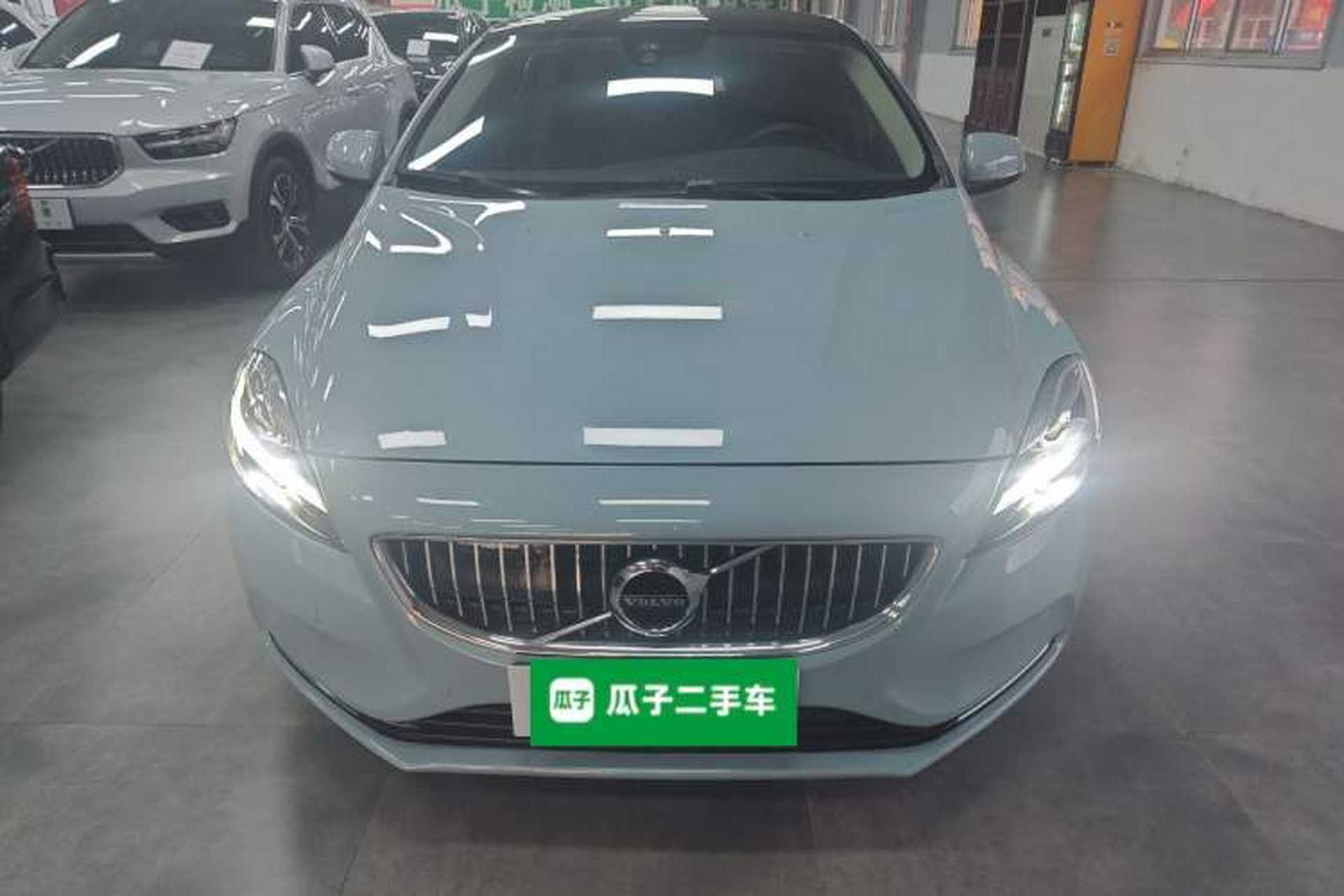 Used Volvo V40 2018 T3 Zhiya Edition Front