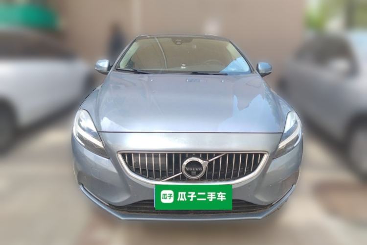 Used Volvo V40 2018 T3 Zhiya Edition Front