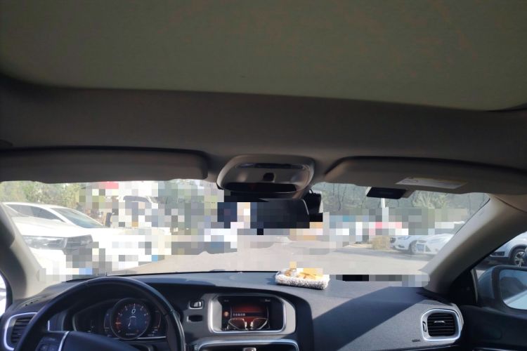 Used Volvo V40 2018 T3 Zhiya Edition Headliner