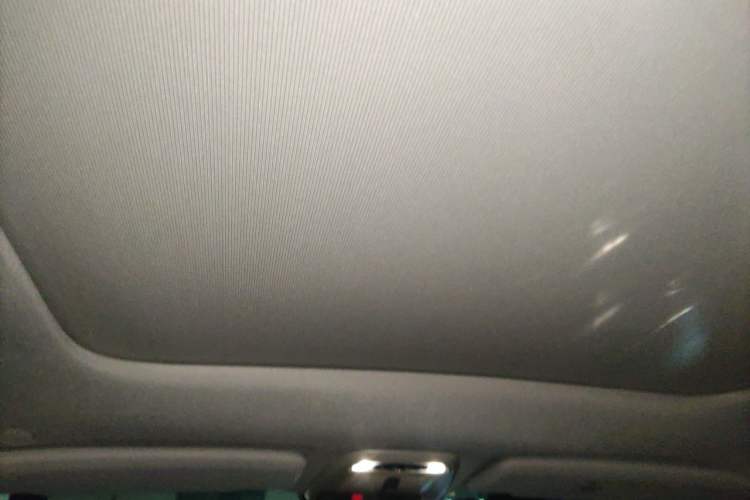 Used Volvo V40 2018 T3 Zhiya Edition Headliner