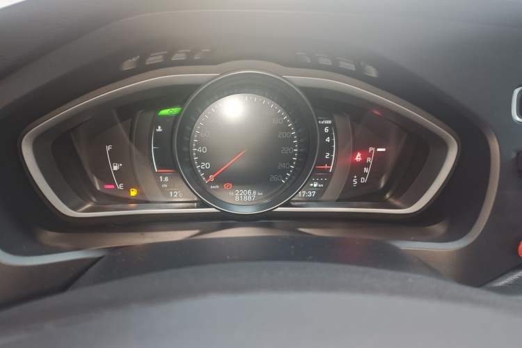 Used Volvo V40 2018 T3 Zhiya Edition Instrument Cluster