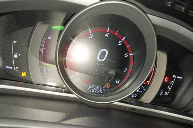 Used Volvo V40 2018 T3 Zhiyi Edition Instrument Cluster