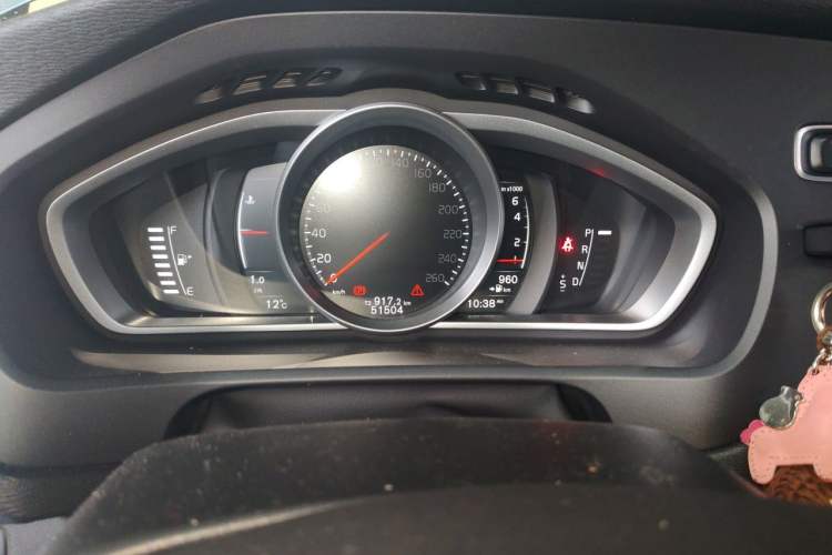 Used Volvo V40 2018 T3 Zhiyi Edition Instrument Cluster