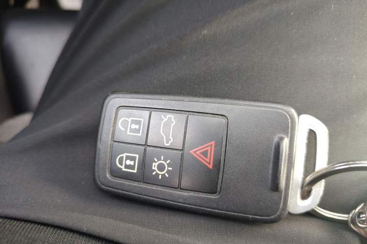 Used Volvo V40 2018 T3 Zhiya Edition Interior 1
