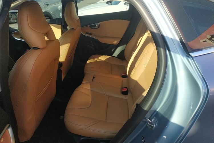 Used Volvo V40 2018 T3 Zhiya Edition Interior 4