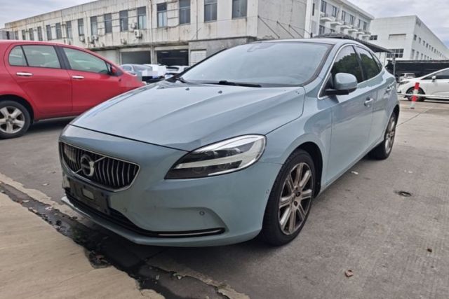 Used Volvo V40 2018 T3 Zhiya Edition