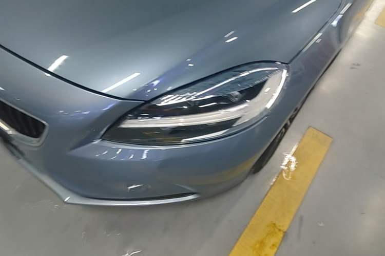 Used Volvo V40 2018 T3 Zhiyi Edition Left Front Headlight