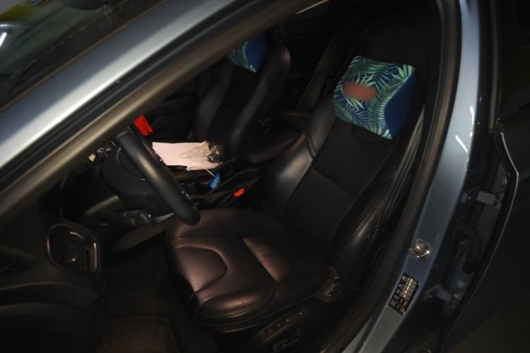 Used Volvo V40 2018 T3 Zhiyi Edition Left Front Seat