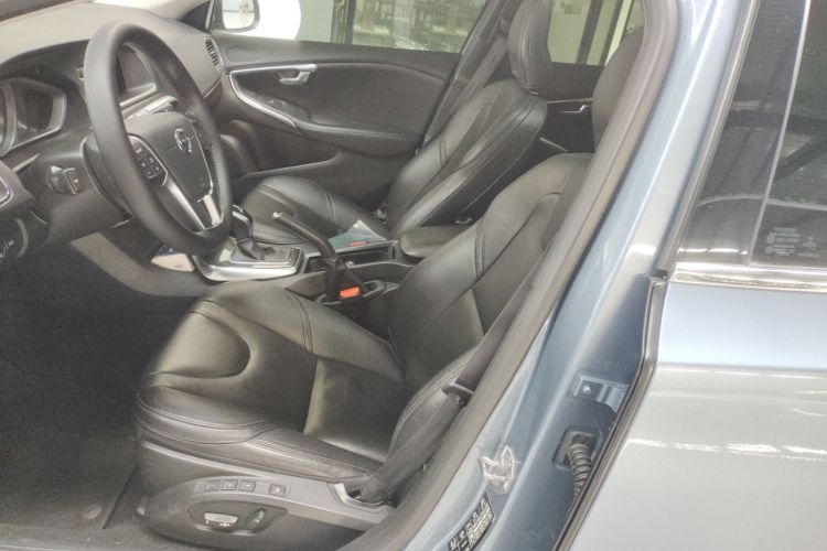 Used Volvo V40 2018 T3 Zhiyi Edition Left Front Seat