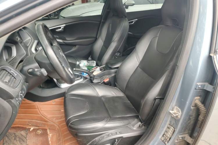 Used Volvo V40 2018 T3 Zhiyi Edition Left Front Seat