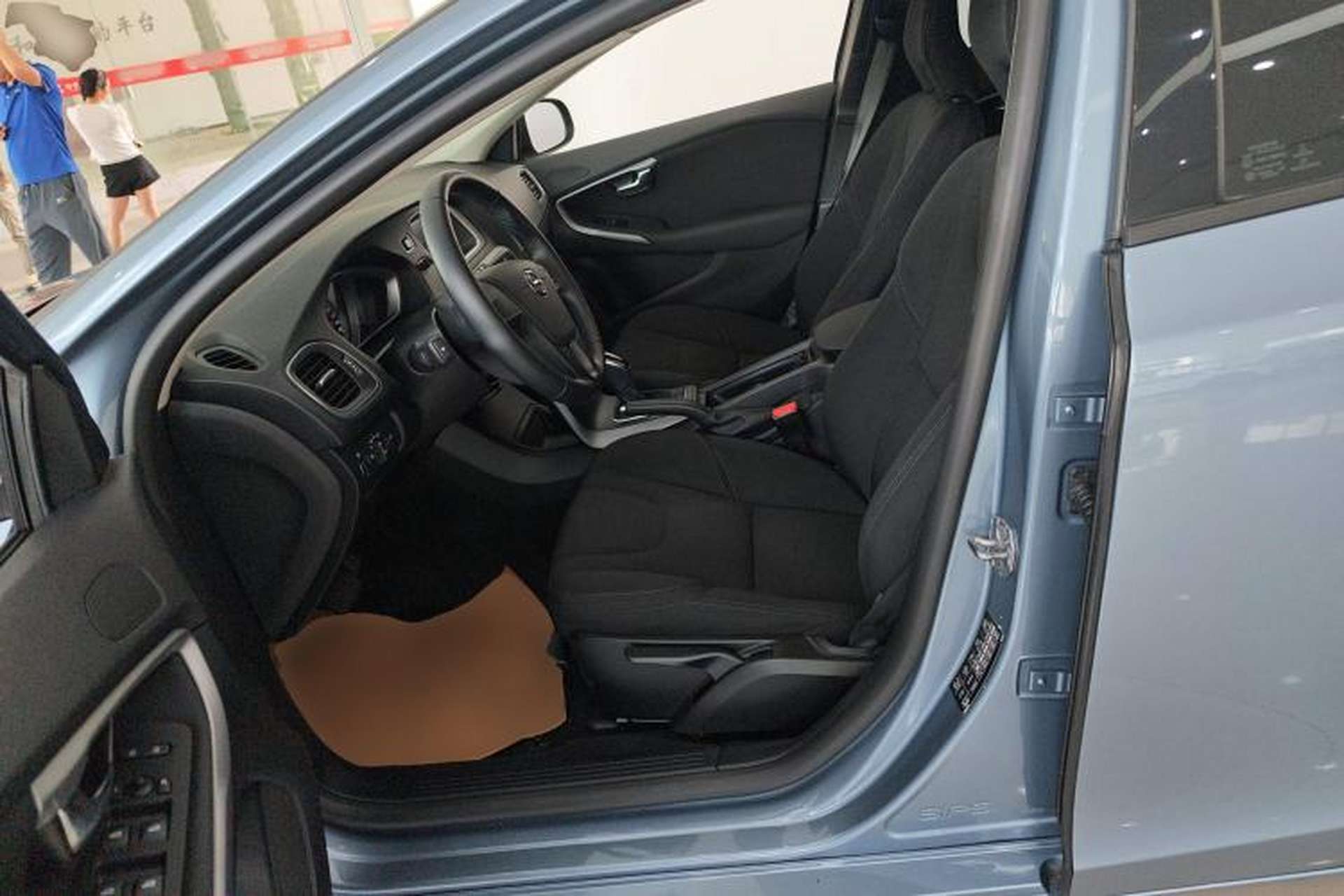 Used Volvo V40 2018 T3 Smart Edition Left Front Seat
