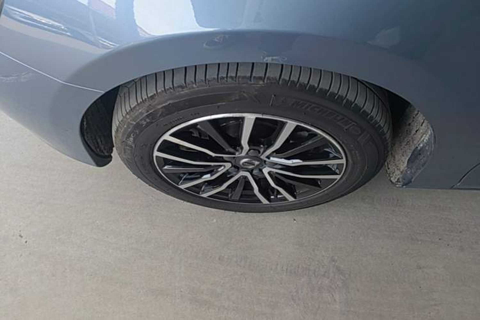 Used Volvo V40 2018 T3 Zhiyi Edition Left Front Wheel Hub