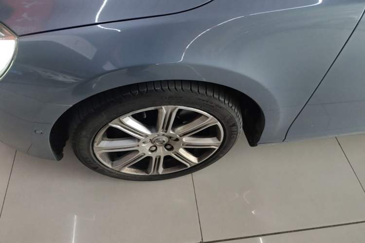 Used Volvo V40 2018 T3 Zhiya Edition Left Front Wheel Hub