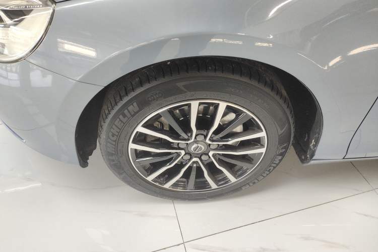 Used Volvo V40 2018 T3 Zhiyi Edition Left Front Wheel Hub
