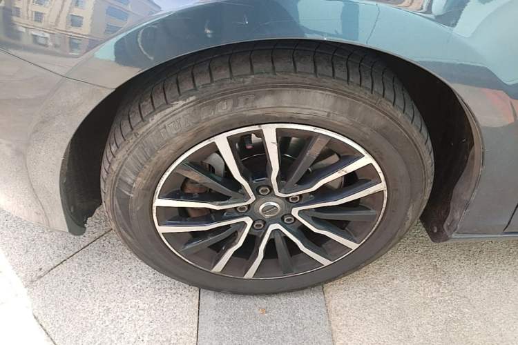 Used Volvo V40 2018 T3 Zhiyi Edition Left Front Wheel Hub