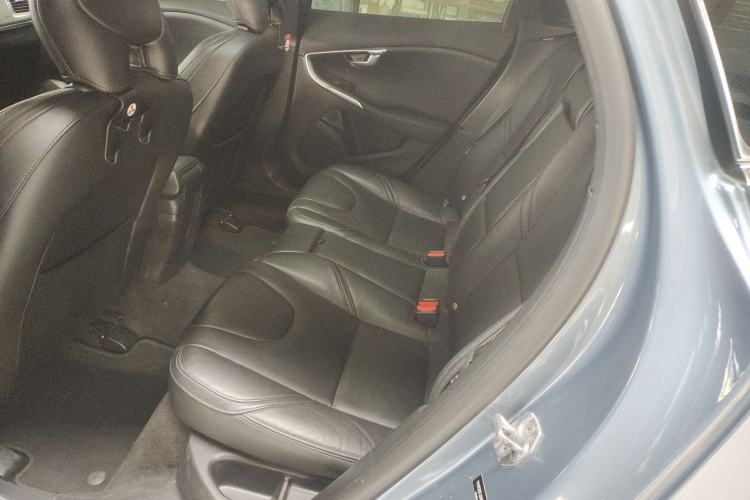 Used Volvo V40 2018 T3 Zhiyi Edition Left Rear Seat