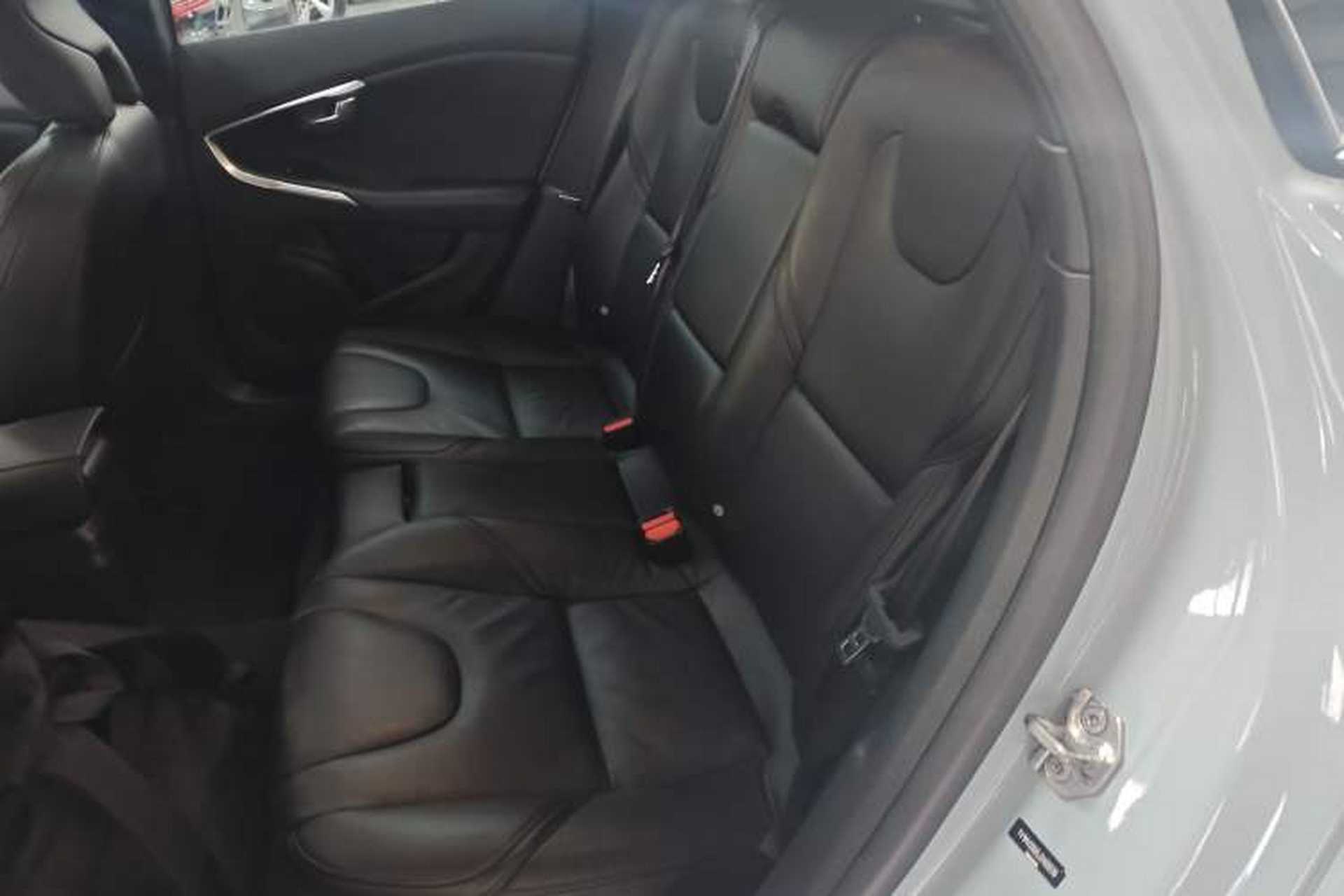 Used Volvo V40 2018 T3 Zhiya Edition Left Rear Seat