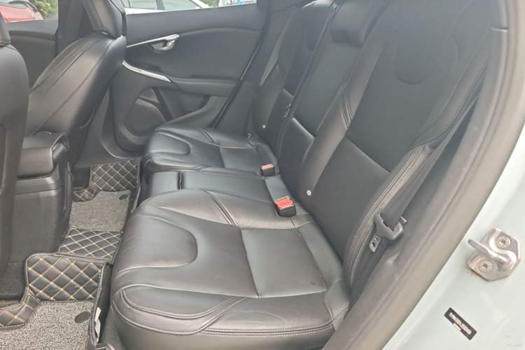 Used Volvo V40 2018 T3 Zhiya Edition Left Rear Seat