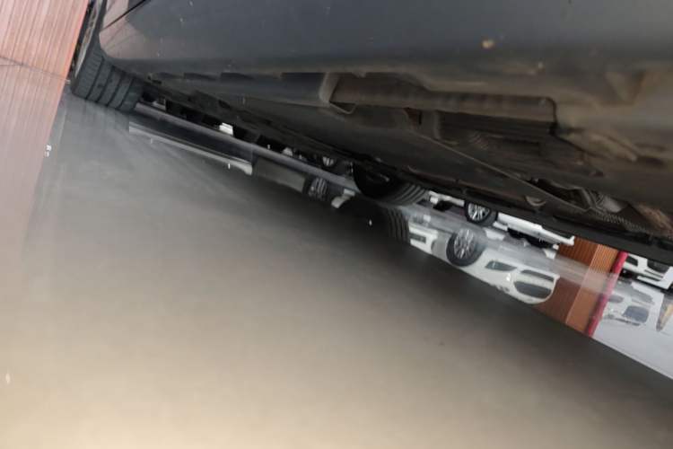Used Volvo V40 2018 T3 Zhiya Edition Left Side Sill