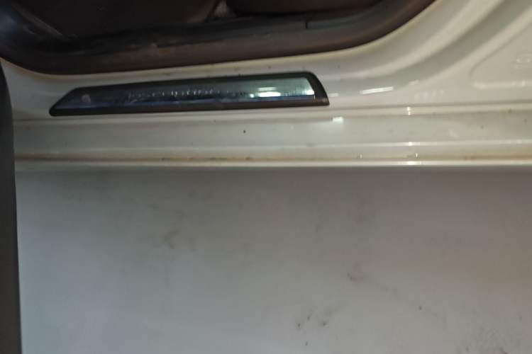 Used Volvo V40 2018 T3 Zhiya Edition Left Side Sill