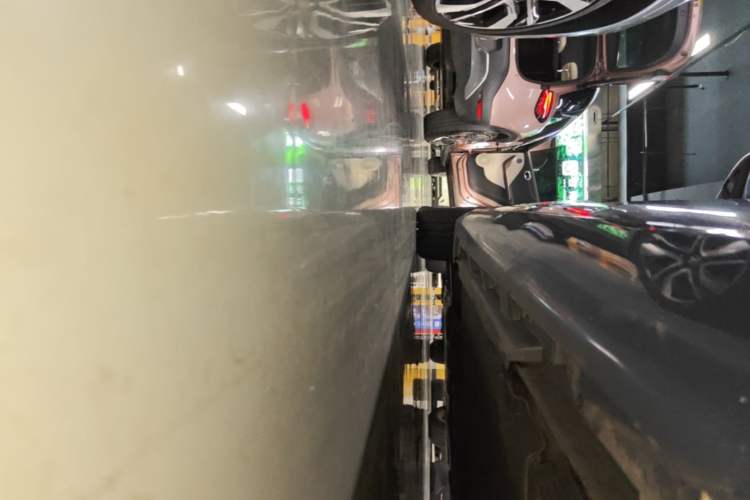 Used Volvo V40 2018 T3 Zhiyi Edition Left Side Sill