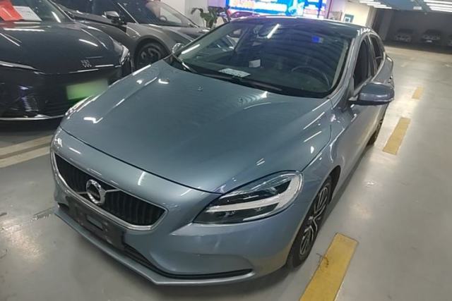 Used Volvo V40 2018 T3 Zhiyi Edition