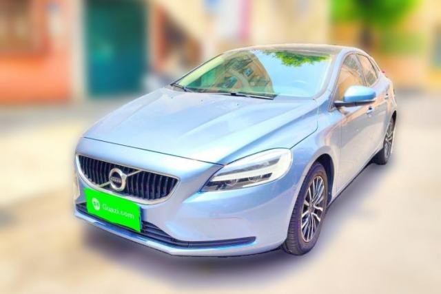 Used Volvo V40 2018 T3 Zhiyi Edition