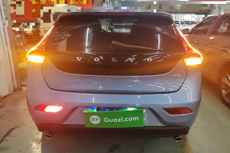Used Volvo V40 2018 T3 Zhiyi Edition Rear