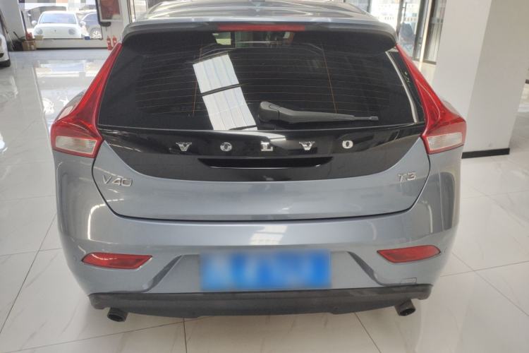 Used Volvo V40 2018 T3 Zhiyi Edition Rear