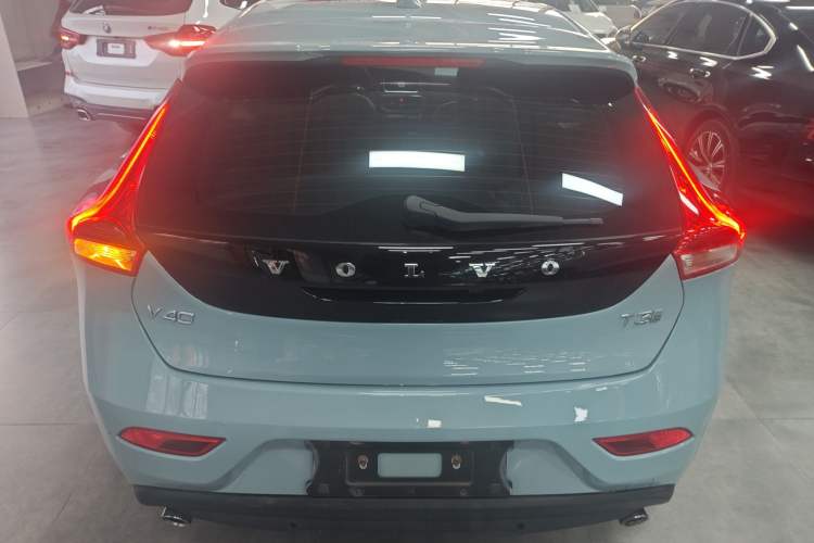 Used Volvo V40 2018 T3 Zhiya Edition Rear