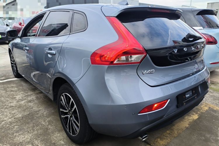 Used Volvo V40 2018 T3 Zhiyi Edition Rear Left 45 Deg
