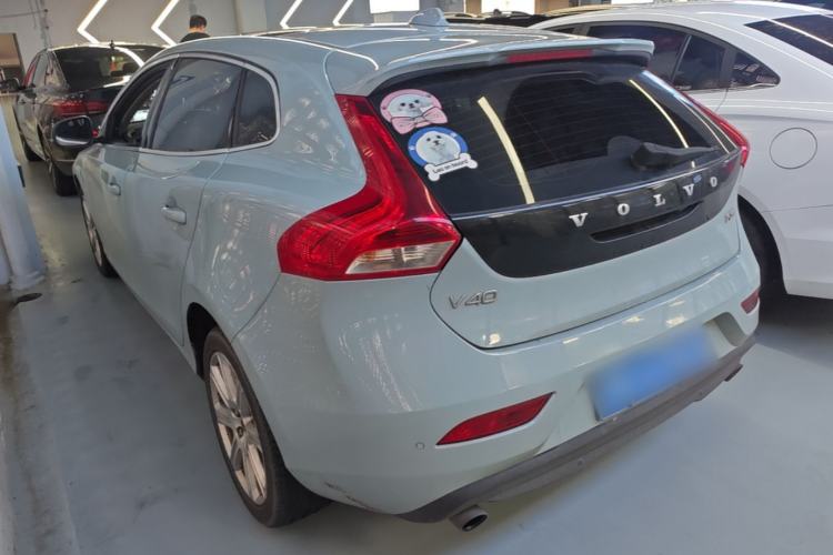 Used Volvo V40 2018 T3 Zhiya Edition Rear Left 45 Deg