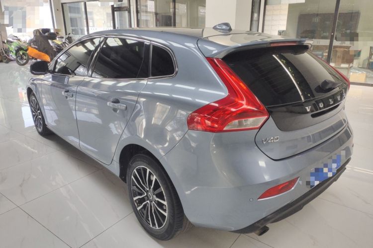Used Volvo V40 2018 T3 Zhiyi Edition Rear Left 45 Deg