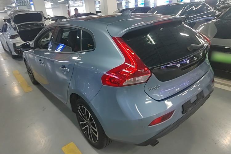 Used Volvo V40 2018 T3 Zhiyi Edition Rear Left 45 Deg